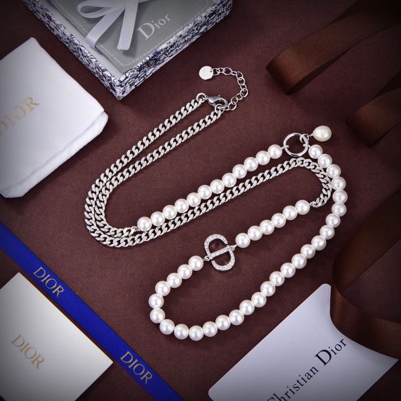 Christian Dior Necklaces - Click Image to Close